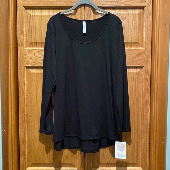 NEW LuLaRoe Lynnae BLACK - Picture 1 of 3